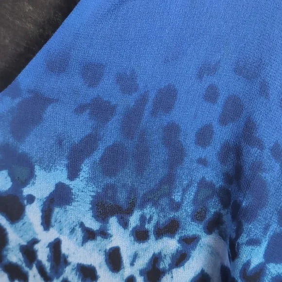 Calvin Klein Women's Ivory Ombré Animal Print V-Neck Long Sleeve Blouse NWT 2X - Picture 9 of 10